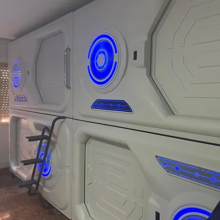 Guest house Just Capsules Alicante