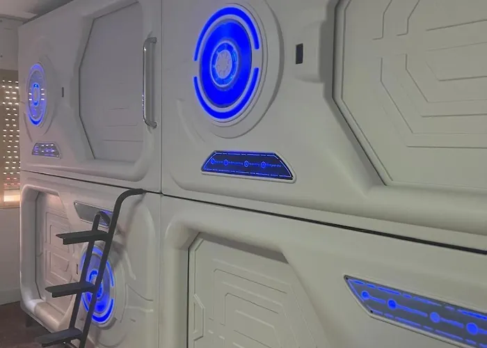 بيت ضيافة Just Capsules لقنت